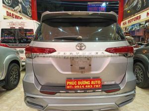 Xe Toyota Fortuner 2.4G 4x2 MT 2018