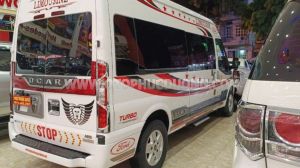 Xe Ford Transit Limousine 2018