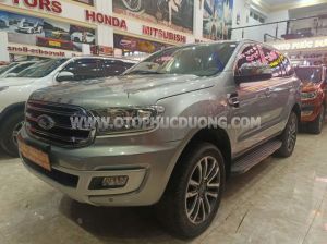 Xe Ford Everest Titanium 2.0L 4x2 AT 2018