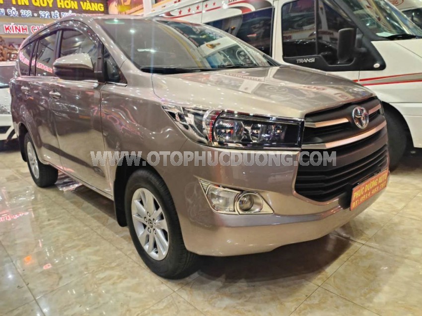 Toyota Innova 2.0E 2018