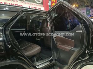Xe Toyota Fortuner 2.4G 4x2 AT 2019