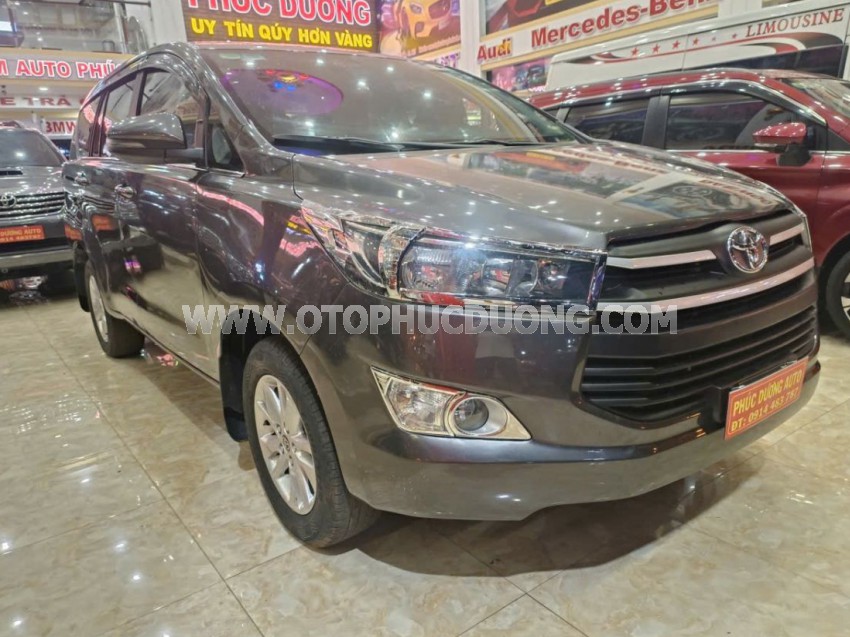 Toyota Innova 2.0E 2019