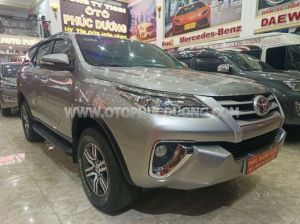 Xe Toyota Fortuner 2.4G 4x2 MT 2017