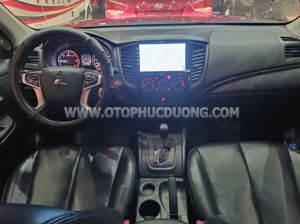 Xe Mitsubishi Triton 4x2 AT Mivec 2020