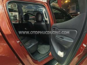 Xe Mitsubishi Triton 4x2 AT Mivec 2020