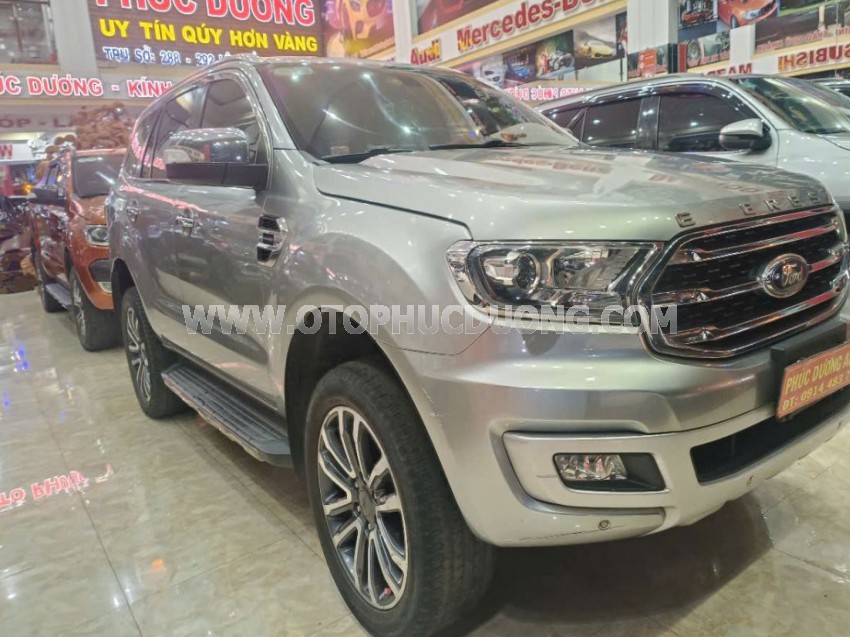 Ford Everest Titanium 2.0L 4x2 AT 2018