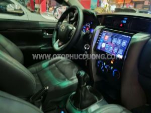 Xe Toyota Fortuner 2.4G 4x2 MT 2019
