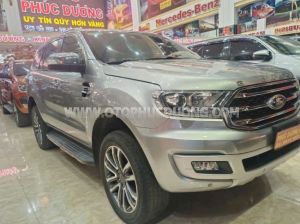 Xe Ford Everest Titanium 2.0L 4x2 AT 2018