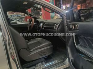Xe Ford Everest Titanium 2.0L 4x2 AT 2018