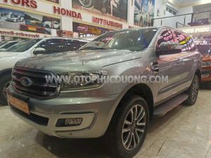 Xe Ford Everest Titanium 2.0L 4x2 AT 2018