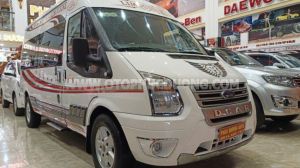 Xe Ford Transit Limousine 2018