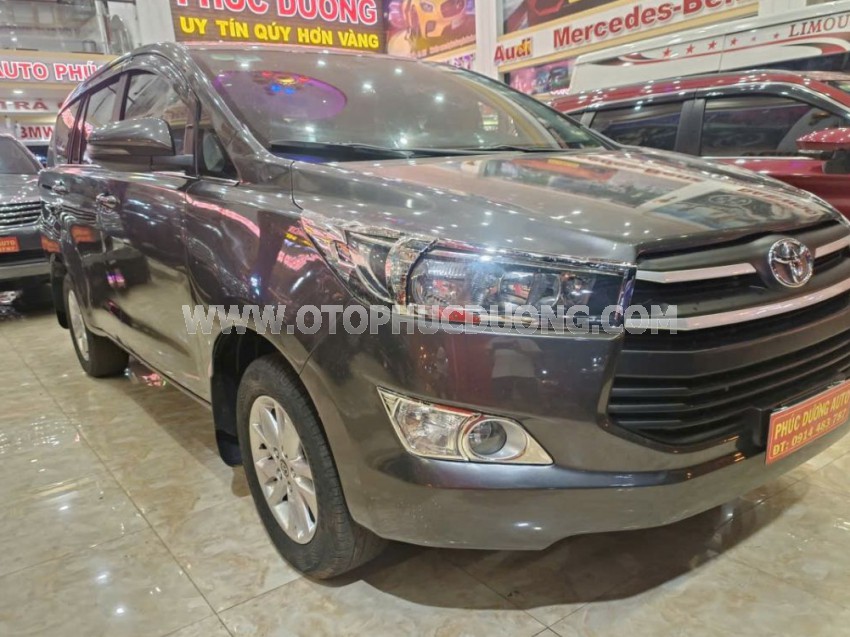 Toyota Innova 2.0E 2019