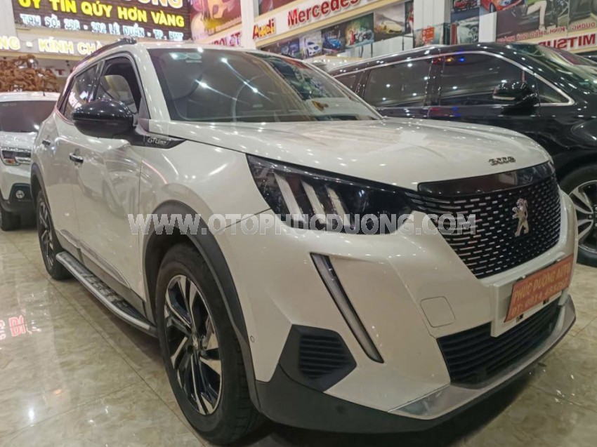Peugeot 2008 GT Line 1.2 AT 2021