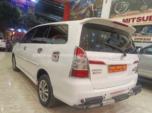 Xe Toyota Innova 2.0E 2016