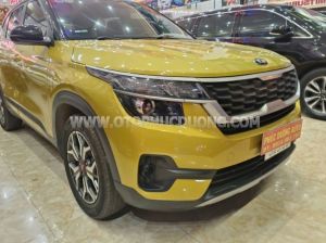 Xe Kia Seltos Deluxe 1.4 AT 2021