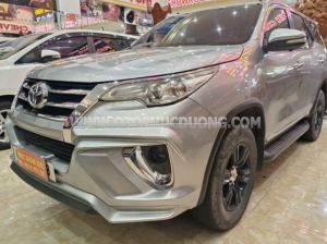 Xe Toyota Fortuner 2.4G 4x2 MT 2017