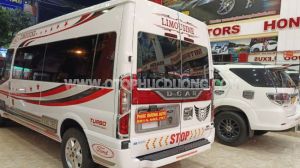 Xe Ford Transit Limousine 2018