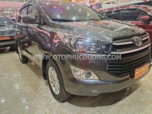 Toyota Innova 2.0E