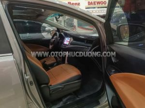 Xe Toyota Innova 2.0E 2019