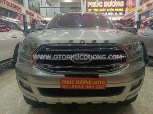 Xe Ford Everest Titanium 2.0L 4x2 AT 2018