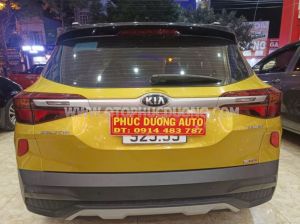 Xe Kia Seltos Deluxe 1.4 AT 2021