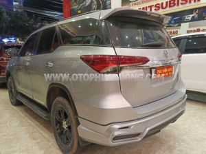 Xe Toyota Fortuner 2.7V 4x2 AT 2017