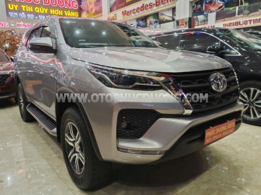 Toyota Fortuner 2.4L 4x2 AT 2022