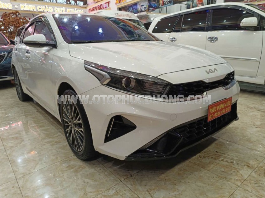 Kia K3 Deluxe 1.6 MT 2022