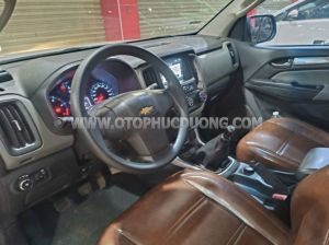 Xe Chevrolet Colorado LT 2.5L 4x4 MT 2017