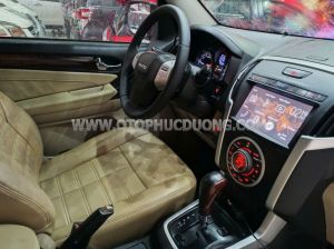 Xe Isuzu MU-X 3.0 4X2 AT 2018