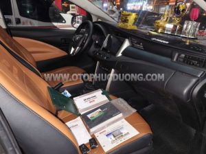 Xe Toyota Innova 2.0E 2019