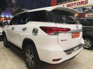 Xe Toyota Fortuner 2.4L 4x2 MT 2022