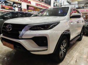 Xe Toyota Fortuner 2.4L 4x2 MT 2022