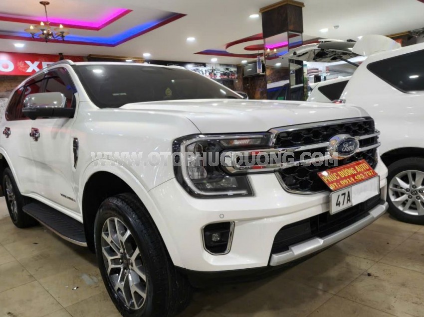 Ford Everest Titanium 2.0L 4x2 AT 2024