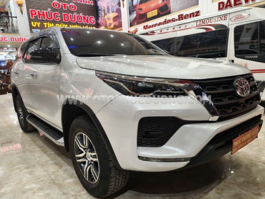 Toyota Fortuner 2.4L 4x2 AT 2023