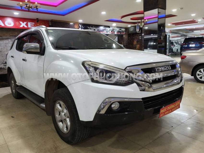 Isuzu MU-X 1.9 4X2 MT 2019