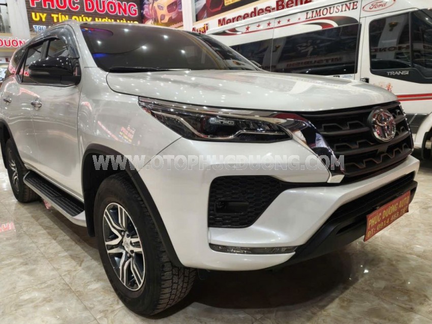 Toyota Fortuner 2.4L 4x2 AT 2023