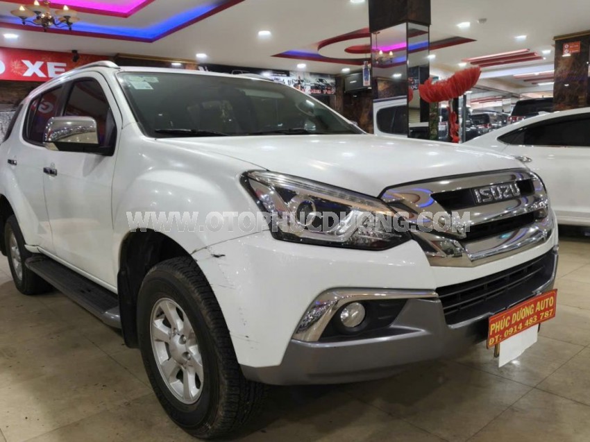 Isuzu MU-X B7 1.9 4X2 MT 2021