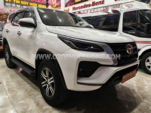 Toyota Fortuner 2.4L 4x2 MT