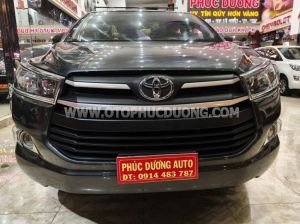 Toyota Innova 2.0E