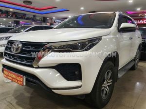 Xe Toyota Fortuner 2.4G 4x2 AT 2020