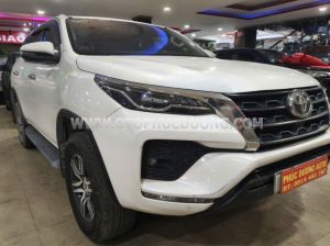 Toyota Fortuner 2.4G 4x2 AT