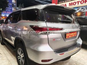 Xe Toyota Fortuner 2.4G 4x2 MT 2018