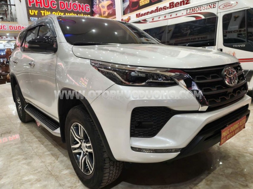Toyota Fortuner 2.4L 4x2 AT 2023