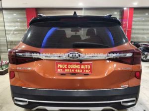 Xe Kia Seltos Luxury 1.4 AT 2020