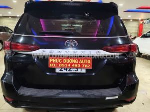 Xe Toyota Fortuner 2.4G 4x2 MT 2021