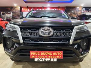 Xe Toyota Fortuner 2.4G 4x2 MT 2021