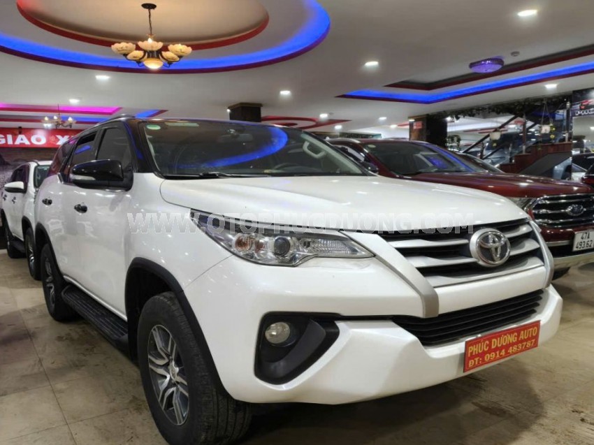 Toyota Fortuner 2.4G 4x2 MT 2017