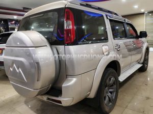 Xe Ford Everest 2.5L 4x2 MT 2012