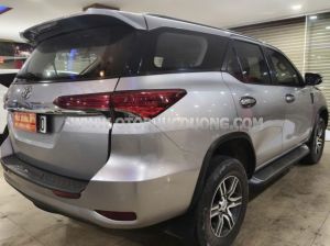 Xe Toyota Fortuner 2.4G 4x2 AT 2019